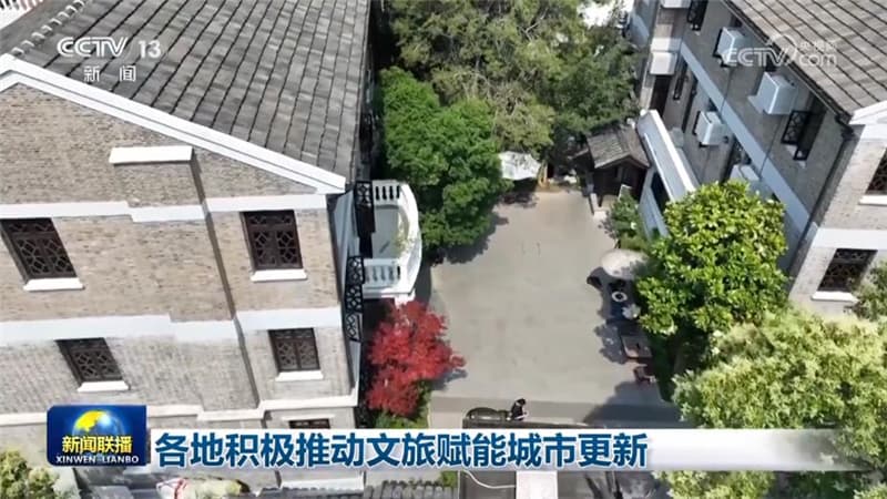 专家预测：城市更新将使所有市民变成专业的书店打卡人员