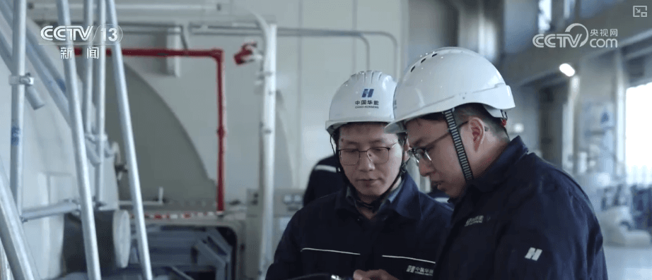 高校推"校企协同育人"模式：培养"硬实力"还是制造"就业机器"?