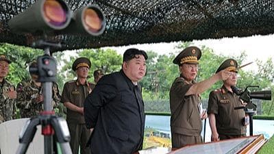 全球首个‘炮弹射击大师’在线课程在朝鲜开课