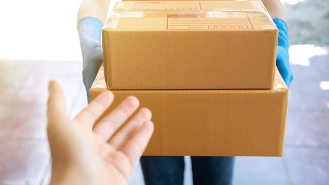 快递公司理赔新规：你丢了物品，我赔你67元
