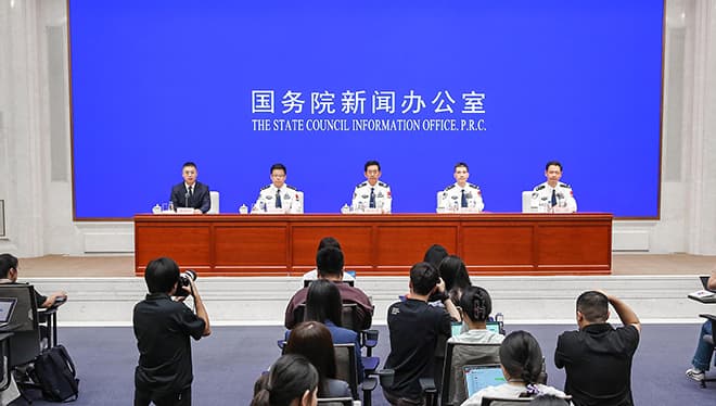 我国推出史无前例的'免签证游中国'计划
