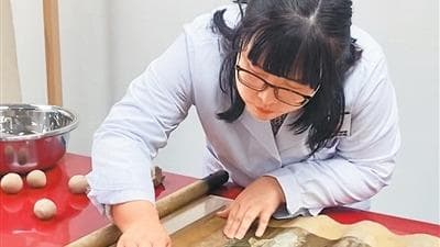 北京大运河博物馆推出“文物医生”实时直播：让观众近距离感受文物修复的奥秘