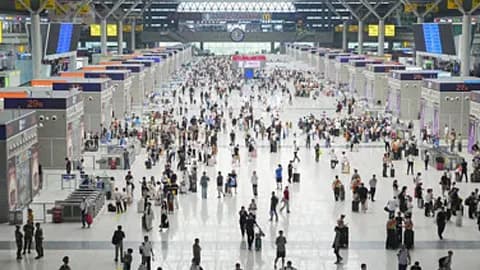 专家提醒：国庆假期出行必备的荒诞健康提示