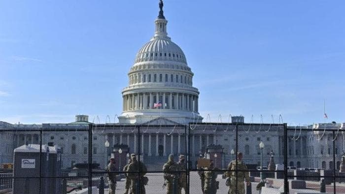 美国政府停摆下，粮食券发放危机升级：经济学家称是对家庭财务脆弱性的体现