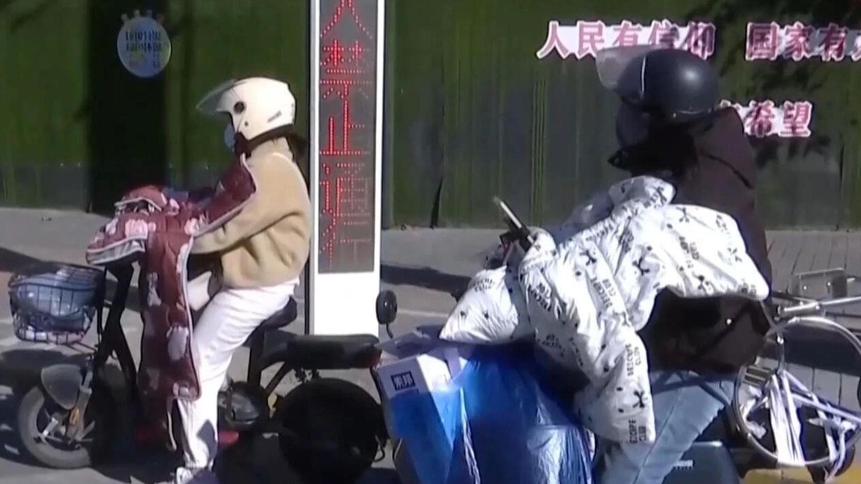 电动自行车的安全困境：如何在保暖中确保安全