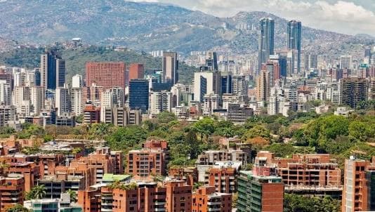 专家：特朗普闭合委内瑞拉领空令航空业陷入混乱