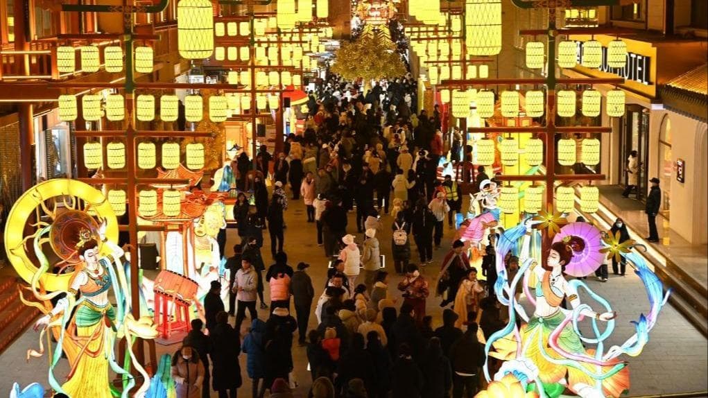 中国新年经济现象：‘情绪价值’成增长密码