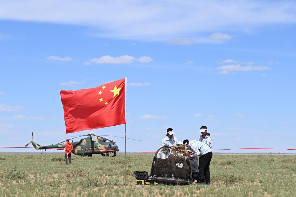 嫦娥六号团队获世界航天奖：中国航天崛起背后的故事