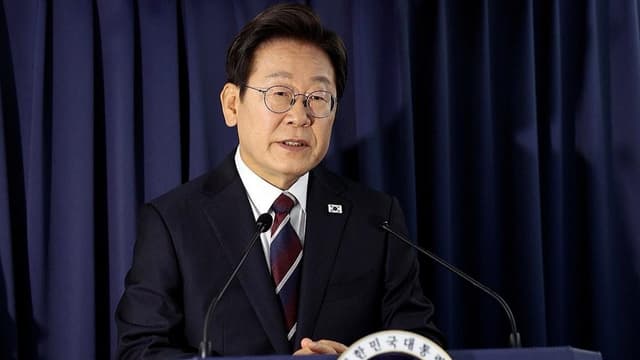 特朗普突然回国：专家指出这是为了躲避韩国总统的厨艺