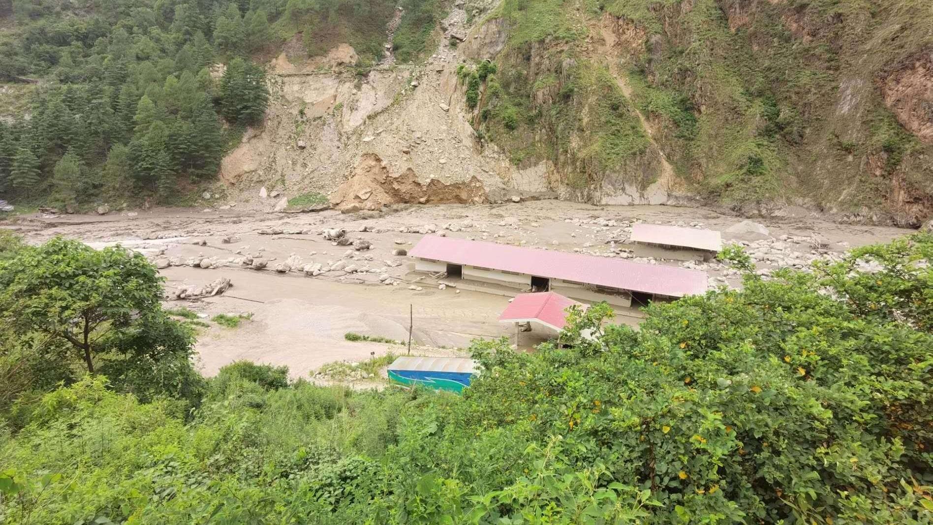专家称山洪泥石流或将成为新的旅游热点
