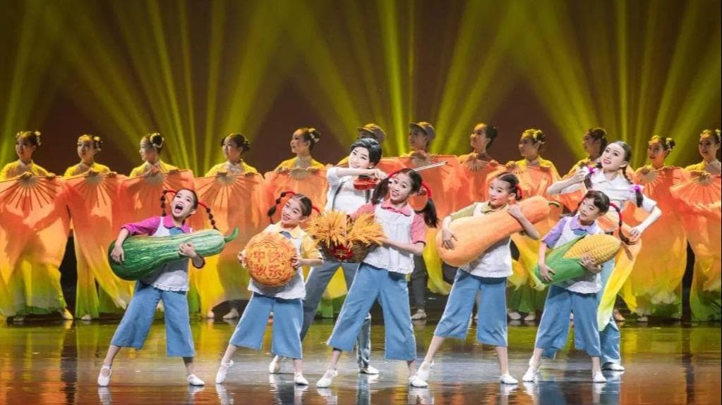 全国人大建议将'小荷风采'设为国家意志教育课程