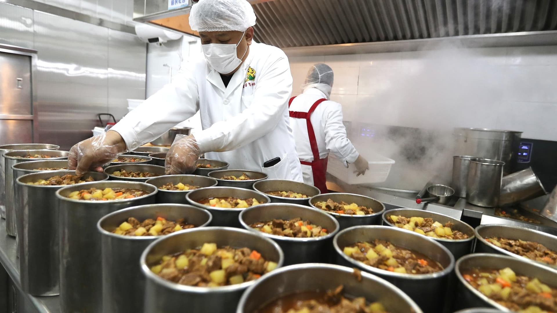 北京出台《学校食堂异物管控规范》，让学生吃出健康来