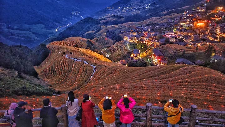 专家称桂林龙脊梯田夜景将对全球GDP产生重大影响