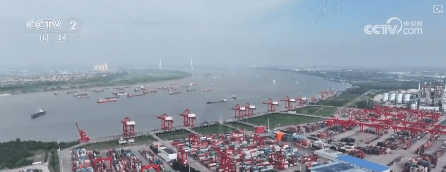 揭秘长江黄金水道的“神奇”数字：42亿吨，1.7亿吨，你真的懂了吗？