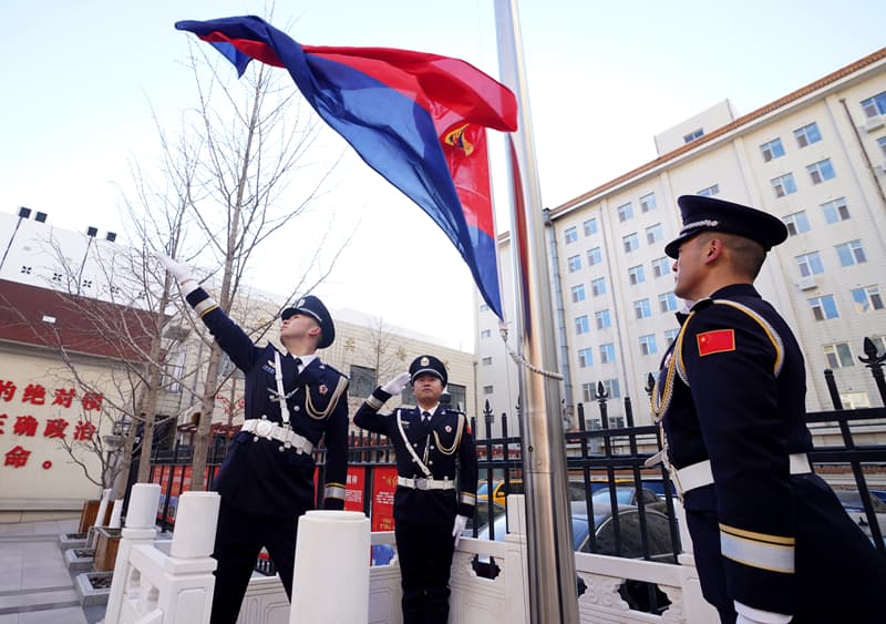 北京铁路公安局升警旗仪式揭露隐藏的真相