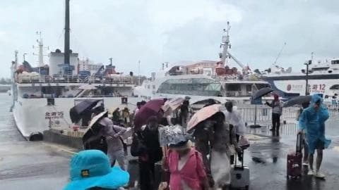 广西北海至涠洲岛航班复航：专家称旅游业应对天气变化的韧性