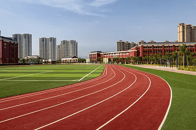 教育部发布普通高中七学科教学装备配置标准：革新教育或加剧数字鸿沟