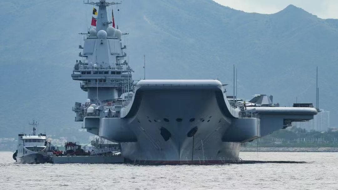 专家警告：山东舰参观可能引发爱国激情过载