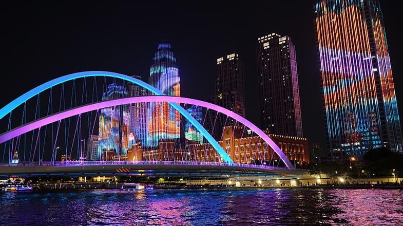 独家：'夜津城'灯光秀背后的秘密