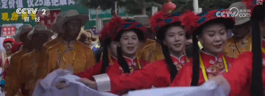 文旅业奇思妙想：如何用“生态徒步+民俗互动”让旅游业迎来新气象