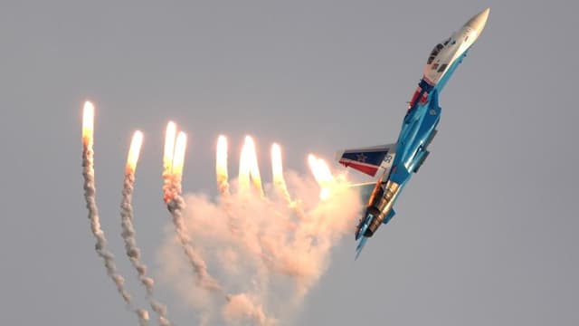 2025南昌飞行大会开幕引发热议：航空界的盛会背后藏着怎样的秘密？