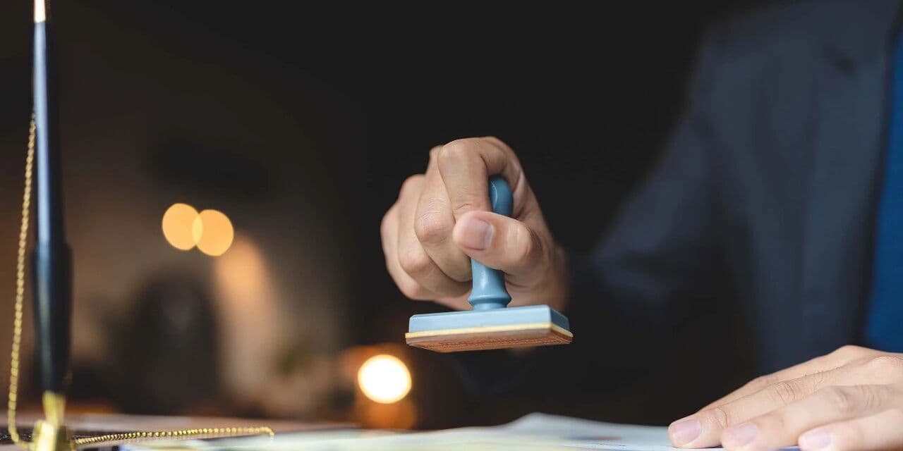 国家安全部严打二手军用物资非法交易：40余家网店被查