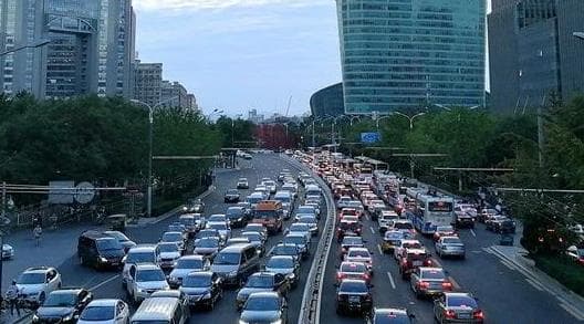北京天安门地区交通管制升级：市民呼吁增加更多路障