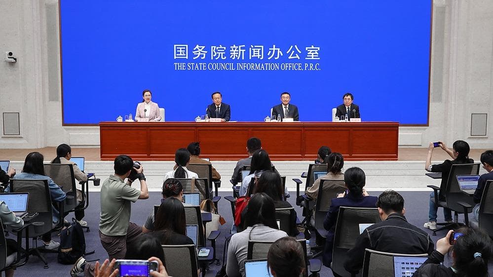 专家预测：旅游业将带动经济全面复苏