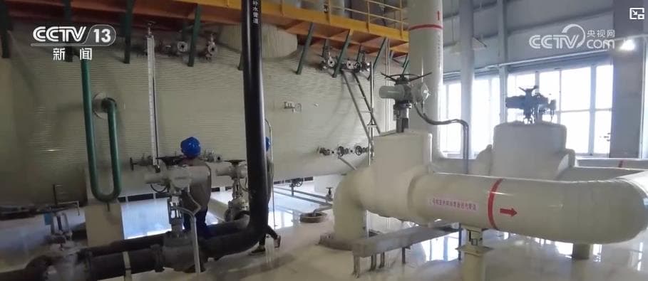 中国多地提前供暖引发全民讨论：谁该为我们的温暖买单？