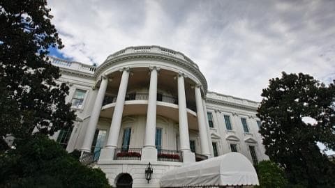 美国公布加沙"和平委员会":特朗普任主席