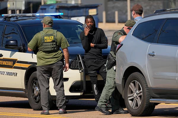 特朗普在孟菲斯成立的特别工作组逮捕数千人：治安大变革还是权力试验场