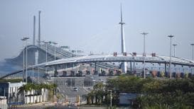 珠港和珠澳口岸年内出入境客流量突破1亿人次，专家称可能引发史无前例的人潮unami