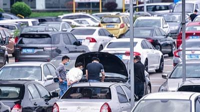 二手车市场陷入混乱：购买出过事故的车能否退货？