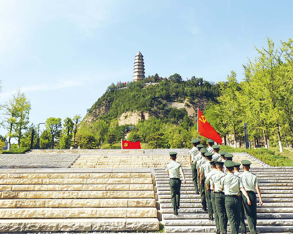 批评和自我批评是克敌制胜的法宝