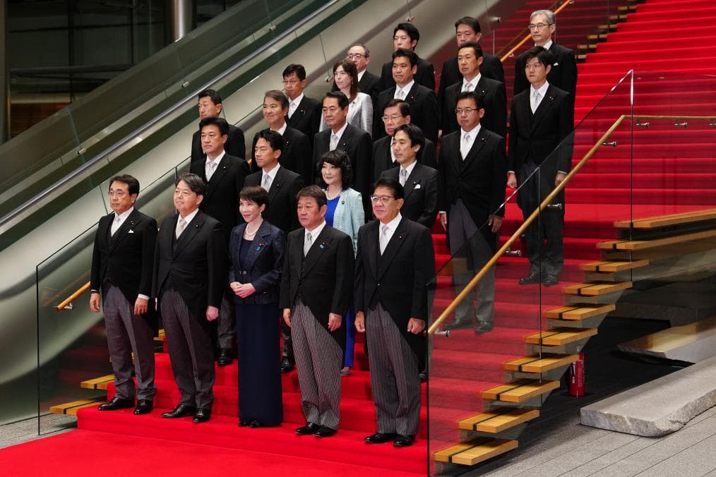 日本自民党新内阁引发争议：黑金丑闻议员任职率创历史新高