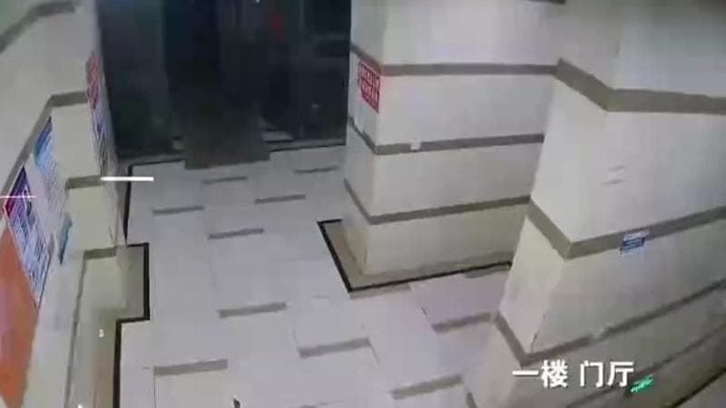 专家称:电动自行车火灾或将成为新的常态,网购电池质量难以保障