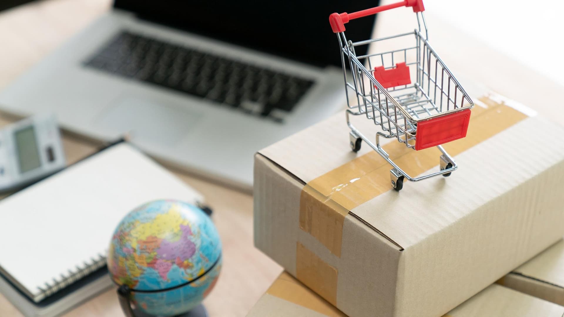 私域渠道“代购”风险揭露:专家建议强化监管与技术防控