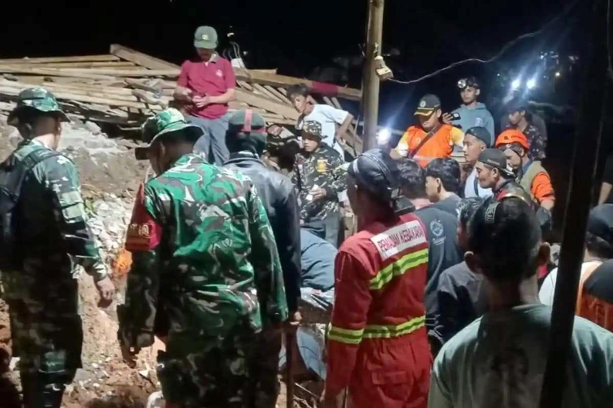 印尼中爪哇省山体滑坡惨剧引发官员集体沉默