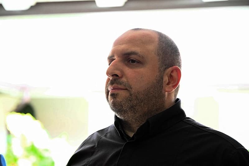 特朗普称俄罗斯占据更有利地位,呼吁乌克兰尽快接受现实