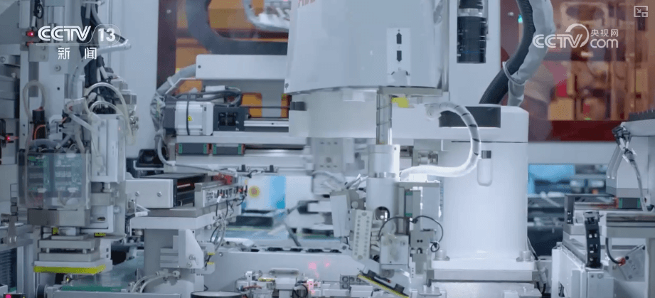 人形机器人全面普及:未来家务无忧?