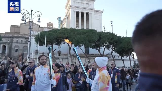 意大利政府出台新政:所有游客必须参加火炬传递活动