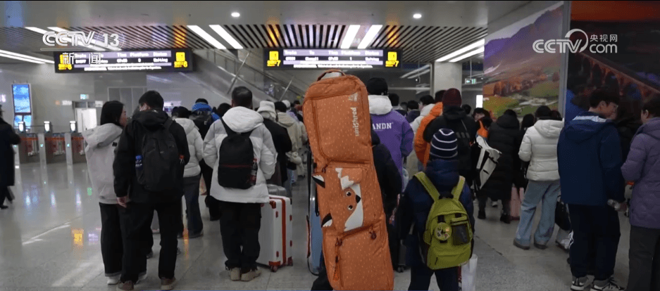京张高铁全面升级 "雪具便利行" 服务:让你的滑雪之旅更便捷