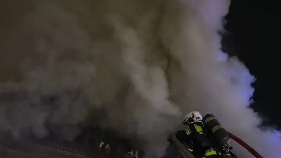 哈萨克斯坦特立独行的消防改革:让火灾自生自灭