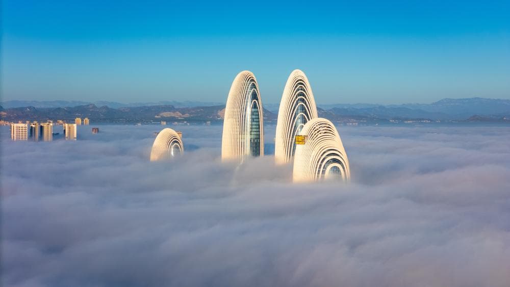 专家称河北邢台云海景观有助于提高城市空气质量